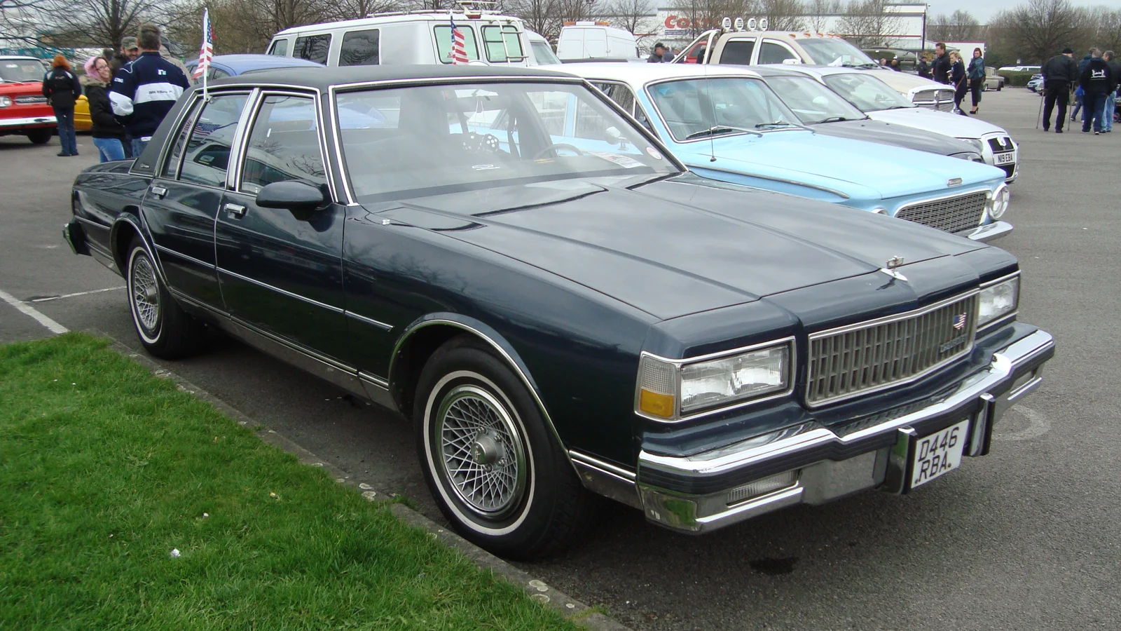 1987 Chevrolet Caprice showing the squared body of a box Chevy